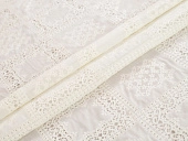 картинка Клеенка ПВХ без основы ажурная 1,37*20м, БЕЖЕВЫЙ , мод. ТR-675 — Великий Путь